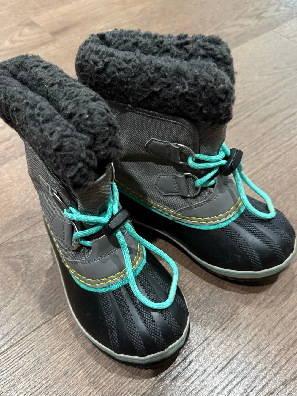 Sorel childrens winter snow boots size 11 teal gray black